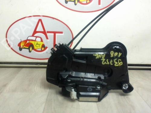 Used Front left lock PEUGEOT 108 1.2 (82 hp) 13281831