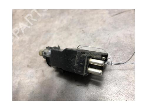 Switch MERCEDES-BENZ E-CLASS (W210) E 200 CDI (210.007) | BP20621786I30 