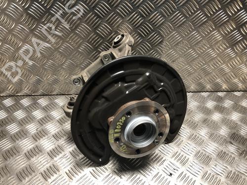 Used Right rear steering knuckle Right rear steering knuckle MERCEDES-BENZ GLB (X247) GLB 200 Mild-Hybrid (247.687) (163 hp) 33337395 33337395