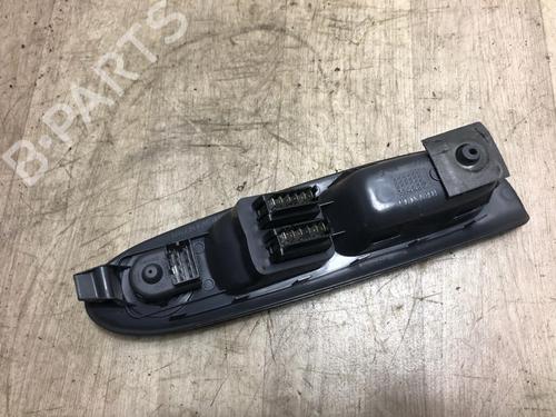 Used Left front window switch RENAULT CLIO II (BB_, CB_) 1.9 D (B/CB0E, BB0J) (64 hp) 20618845