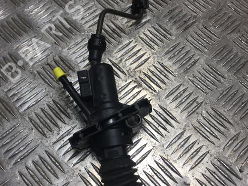 Used Clutch slave cylinder FORD FIESTA VII (HJ, HF) 1.1 Ti-VCT (86 hp) 31204962