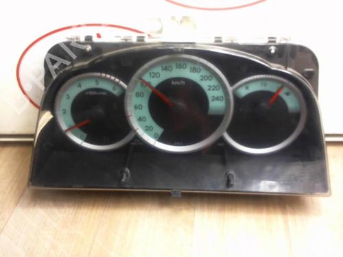 Cockpit TOYOTA COROLLA Verso (ZER_, ZZE12_, R1_) 2.2 D-4D (AUR10_, AUR10R) | BP13290154C47 