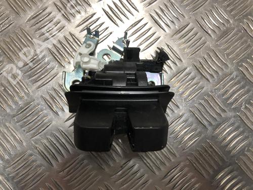 Used Tailgate lock AUDI A3 Sportback (8VA, 8VF) 35 TFSI (150 hp) 31203465