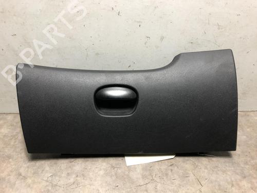 Used Glove box PEUGEOT 206+ (2L_, 2M_) 1.4 HDi eco 70 (68 hp) 20134469