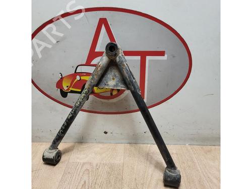 Used Left front suspension arm TOYOTA YARIS (_P13_) 1.5 Hybrid (NHP130_, NHP130) (101 hp) 13292223