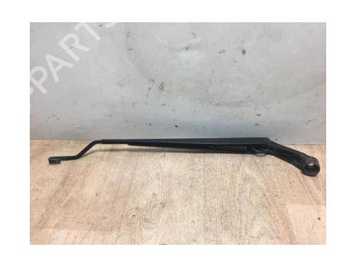 Front windshield wiper arm TOYOTA COROLLA Verso (ZER_, ZZE12_, R1_) 2.0 D-4D (CUR10_, CUR10R) | BP13279588C143 