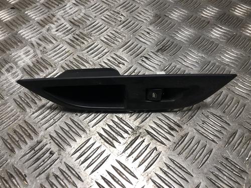 Used Left rear window switch Left rear window switch PEUGEOT 2008 II (UD_, US_, UY_, UJ_, UR_, UC_) 1.5 BlueHDI 130 (131 hp) 33706289 33706289