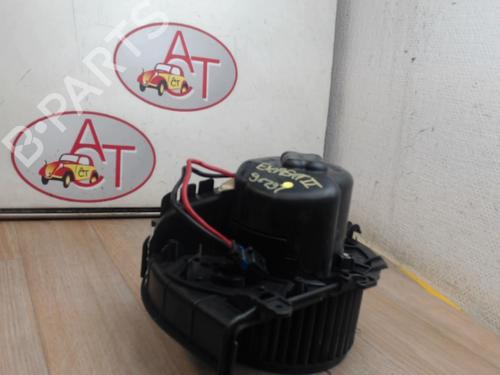 Used Heater blower motor Heater blower motor PEUGEOT EXPERT Tepee (VF3X_) 1.6 HDi 90 16V (90 hp) 15786163 15786163
