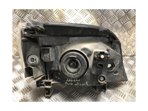 Left headlight NISSAN X-TRAIL I (T30) 2.2 dCi | BP27559317C28
