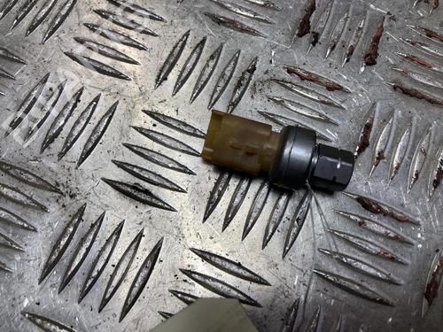 Electronic sensor CITROËN C4 Picasso II 1.6 BlueHDi 120 | BP31187499M84