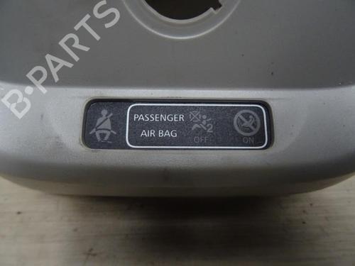 Interior roof light RENAULT CLIO IV (BH_) 1.5 dCi 90 | BP13269291I8