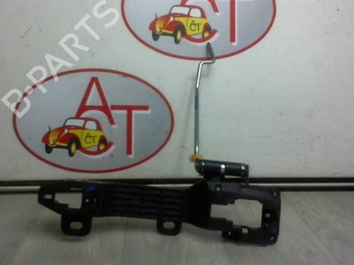 Used Front left exterior door handle PEUGEOT 108 1.2 (82 hp) 12973073