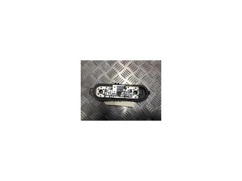Used Licence plate light PEUGEOT 5008 (0U_, 0E_) 1.6 HDi (110 hp) 23211875