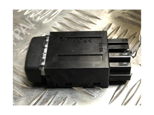 Switch MITSUBISHI ASX (GA_W_) 2.2 Di-D 4WD (GA8W) | BP24492873I30 