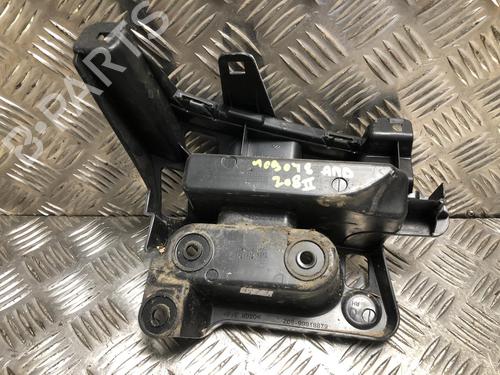 rear-bumper-bracket-peugeot-208-ii-ub_-up_-uw_-uj_-2019-31203226 main image