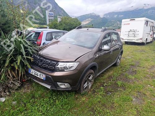 Hub cap DACIA SANDERO II TCe 90 (B8M1, B8MA, B8AC) | BP31204639C160