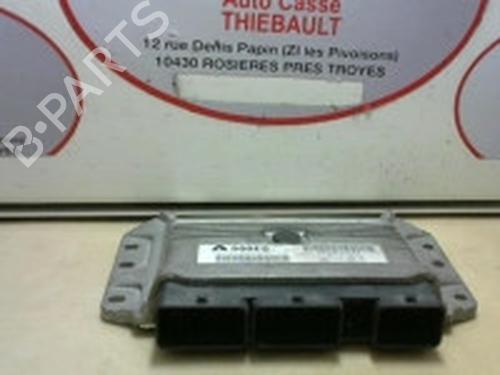 Used Engine control unit (ECU) RENAULT MEGANE II (BM0/1_, CM0/1_) 1.6 16V (112 hp) 29445637