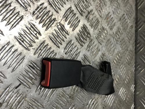 Used Seat buckle FIAT 500 (312_) 1.2 (312AXA1A) (69 hp) 31204787