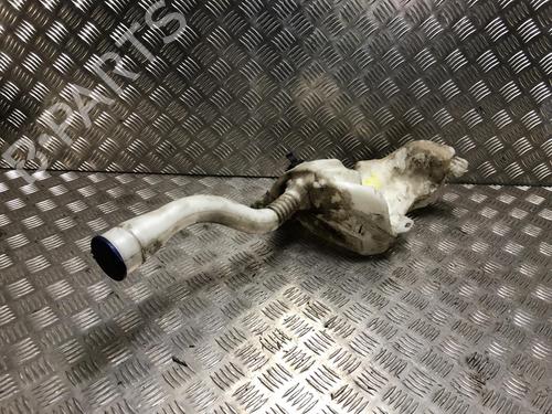 Used Windscreen washer tank PEUGEOT 3008 I MPV (0U_) 1.6 HDi (114 hp) 31198781