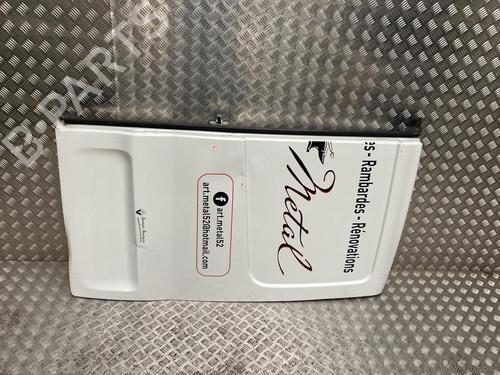 Portier rechtsachter RENAULT TRAFIC II Van (FL) 2.0 dCi 90 (FL0H, FL00, FL01, FL0M, FL0P, FL0S) (90 hp) 31360755