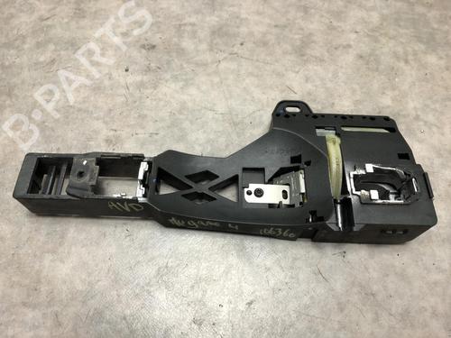 Used Front right exterior door handle RENAULT MEGANE IV Hatchback (B9A/M/N_) 1.6 dCi 130 (B9A4) (130 hp) 20620363