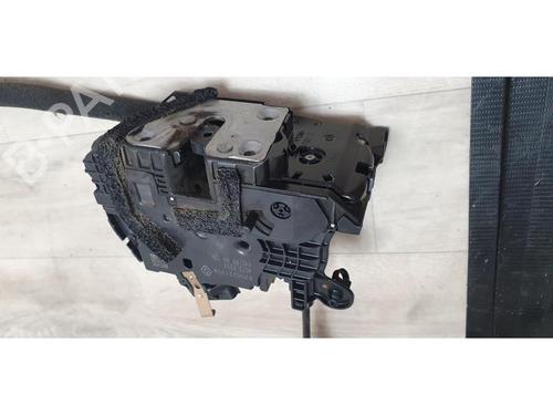 Rear right lock RENAULT TWINGO III (BCM_, BCA_) 1.0 SCe 75 | BP13272997C99 