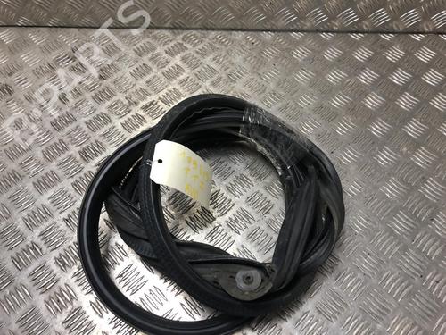 Used Rubber door seal AUDI TT (8N3) 1.8 T (180 hp) 31203680