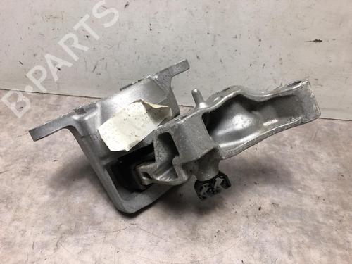 Used Engine mount RENAULT MEGANE IV Hatchback (B9A/M/N_) 1.6 dCi 130 (B9A4) (130 hp) 28334690