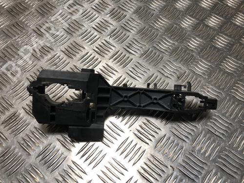 Used Front right exterior door handle HYUNDAI TUCSON (TL, TLE) 1.6 CRDi (136 hp) 31197174