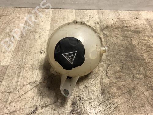 Used Expansion tank PEUGEOT 108 1.2 (82 hp) 20332159