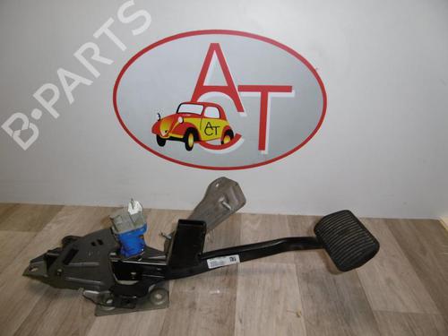 Used Break pedal FORD C-MAX II (DXA/CB7, DXA/CEU) 2.0 TDCi (163 hp) 12965616