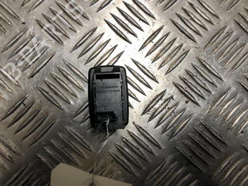 Right rear window switch BMW 3 (E90) 320 d | BP31186386I28