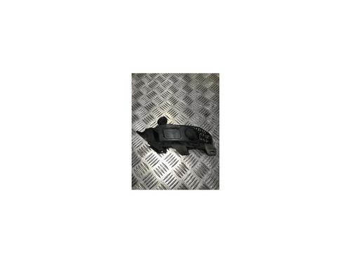 Used Rear bumper bracket CITROËN C3 / C3 ORIGIN III (SX) 1.2 PureTech 82 (83 hp) 26233832