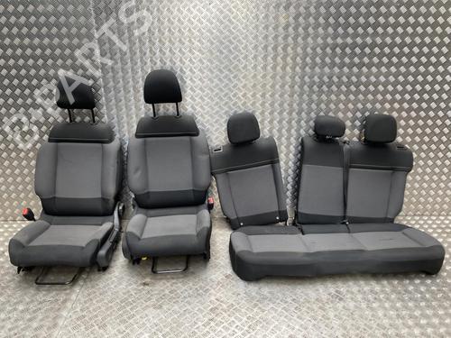 Ensemble sièges Ensemble sièges CITROËN C3 III (SX) 1.6 BlueHDi 75 (75 hp) 35822443 35822443