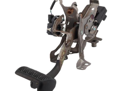 Used Break pedal Break pedal 37268550 37268550
