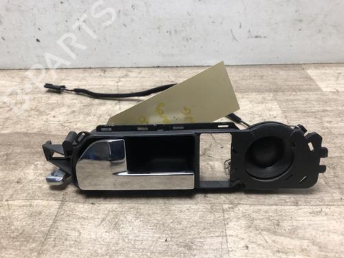 Used Front left interior door handle VW TOUAREG (7LA, 7L6, 7L7) 3.0 V6 TDI (225 hp) 23873408
