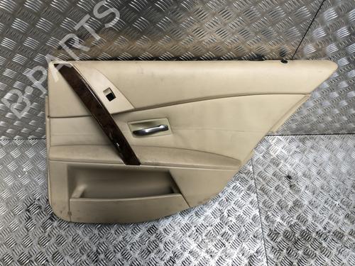 Forra trás direita Forra trás direita BMW 5 Touring (E61) 530 xd (231 hp) 36356595 36356595