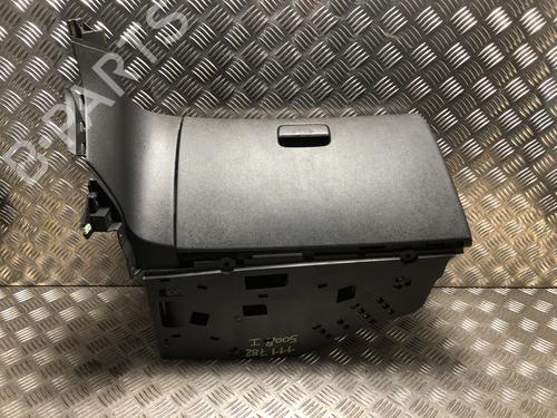 Handskerum PEUGEOT 5008 (0U_, 0E_) 1.6 HDi (114 hp) 32010550