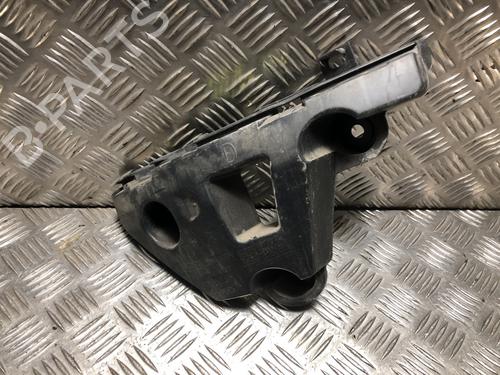 Kofangerbeslag bag Kofangerbeslag bag PEUGEOT 308 SW II (LC_, LJ_, LR_, LX_, L4_) 1.6 BlueHDi 120 (120 hp) 34153672 34153672