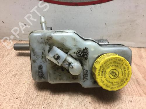 Used Brake master cylinder VW POLO V (6R1, 6C1) 1.6 TDI (90 hp) 13277250