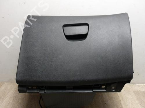 Used Glove box PEUGEOT 208 I (CA_, CC_) 1.6 HDi (92 hp) 13226645
