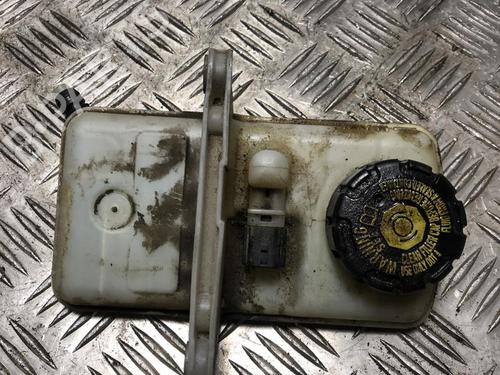 Used Brake fluid reservoir RENAULT SCÉNIC III (JZ0/1_) 1.5 dCi (110 hp) 31021879