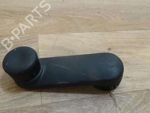 Puxador interior RENAULT CLIO IV (BH_) 1.5 dCi 75 (75 hp) 13135748