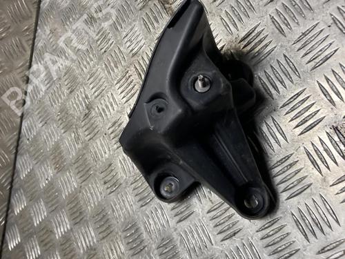 Used Rear bumper bracket Rear bumper bracket PEUGEOT 3008 I MPV (0U_) 1.6 THP (156 hp) 33295635 33295635