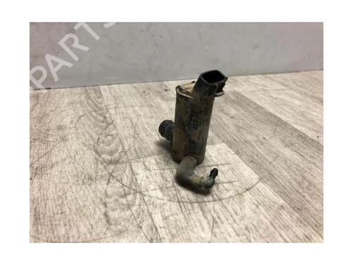 Washer pump TOYOTA RAV 4 II (_A2_) 2.0 D 4WD (CLA20_, CLA21_, CLA20R, CLA21R) | BP23873483E24