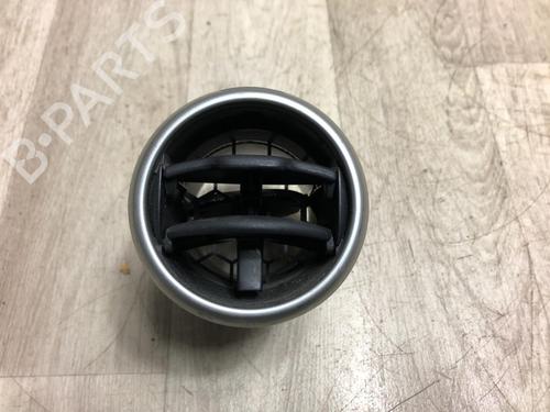 Used Air vent NISSAN QASHQAI I (J10, NJ10) 1.5 dCi (106 hp) 20615023