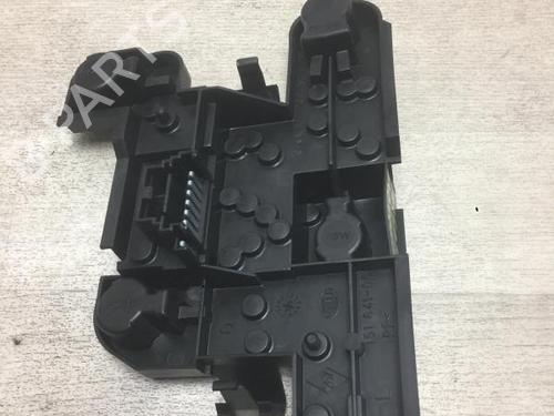 Used Licence plate light RENAULT MEGANE I (BA0/1_) 1.6 16V (BA04, BA0B, BA11, BA1J, BA16, BA19, BA1K, BA1V,... (107 hp) 13290731