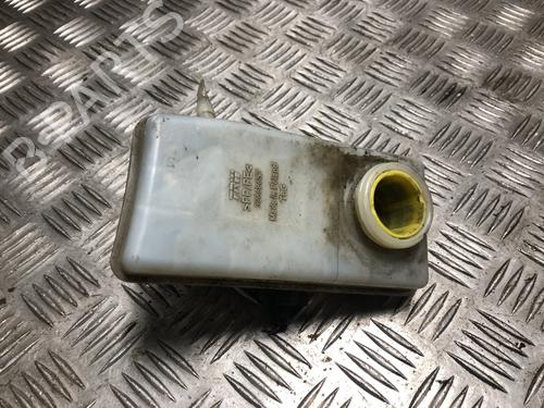 Used Brake fluid reservoir Brake fluid reservoir VW UP! (121, 122, BL1, BL2, BL3, 123) 1.0 (60 hp) 33402218 33402218