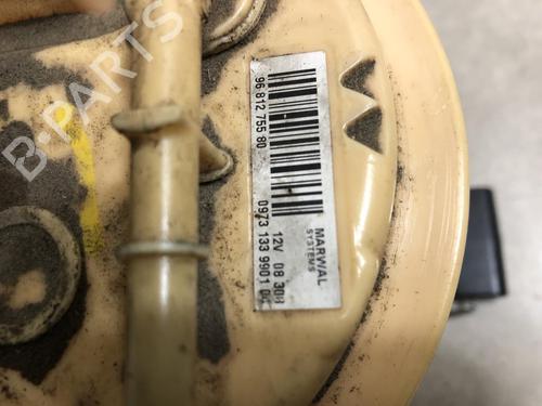 Used Fuel pump PEUGEOT 308 SW I (4E_, 4H_) 1.6 HDi (109 hp) 31195712