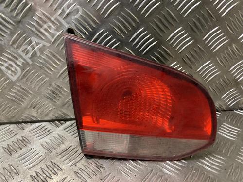 Venstre baglygte bagklap Venstre baglygte bagklap VW GOLF VI (5K1) 1.6 TDI (105 hp) 34247714 34247714